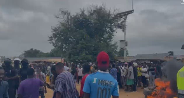 Residents protest over 'forgotten' roads in Amasaman Obeyeyie