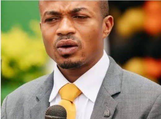 MP apologises after 'I'll marry you' remark to schoolgirl sparks backlash