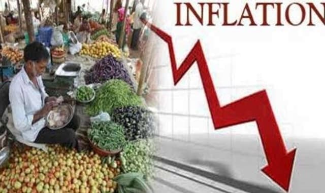   Ghana's inflation falls again, but households still feel squeeze from rent and utility bills