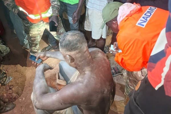 Seven dead, one still trapped after Manso Kaneago mining pit collapse