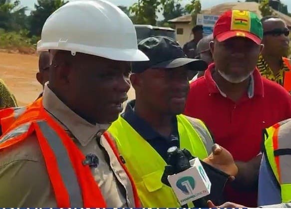Ghana to bar contractors with unfinished projects from winning new road contracts