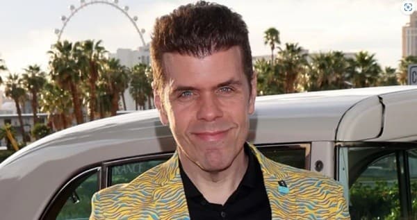 Perez Hilton recovering in hospital after reports he self-harmed during livestream